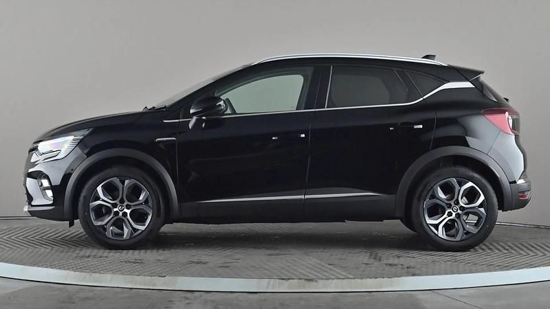 Used Renault Captur Techno 91 HP (66 kW) 2024 Black SUV