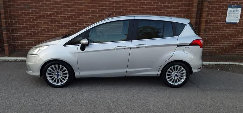 Used Ford B-MAX Titanium 105 HP (77 kW) 2012 Silver MPV