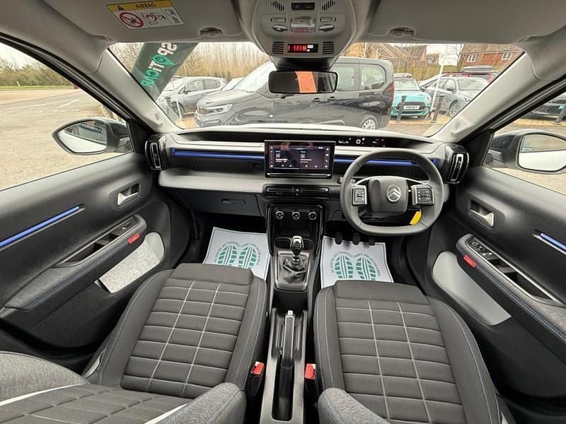 New Citroën C3 99 HP (72 kW) 2025 White SUV