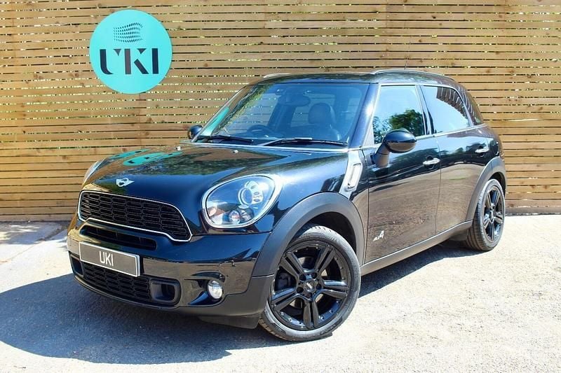 Black Used 2014 Mini Cooper SD Countryman SUV | £9,990 (Fair price) - Image 1/4