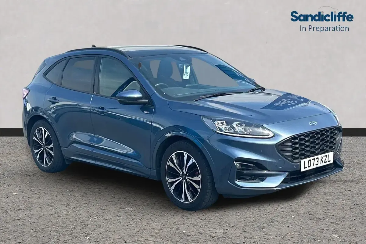 Begagnad Ford Kuga ST-Line X 190 HK (139 kW) 2023 SUV