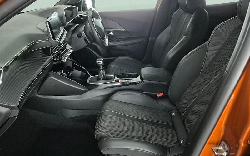 Used Peugeot 2008 GTi 131 HP (96 kW) 2023 SUV