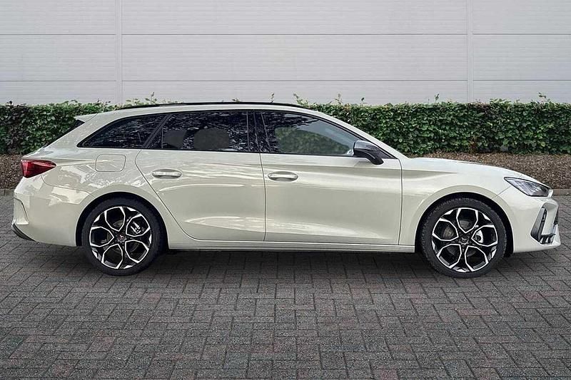 Used Cupra Leon 2025 Taiga grey Estate