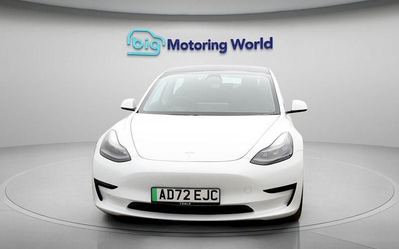 Used Tesla Model 3 RWD 208 kW (283 HP) 2023 White Sedan