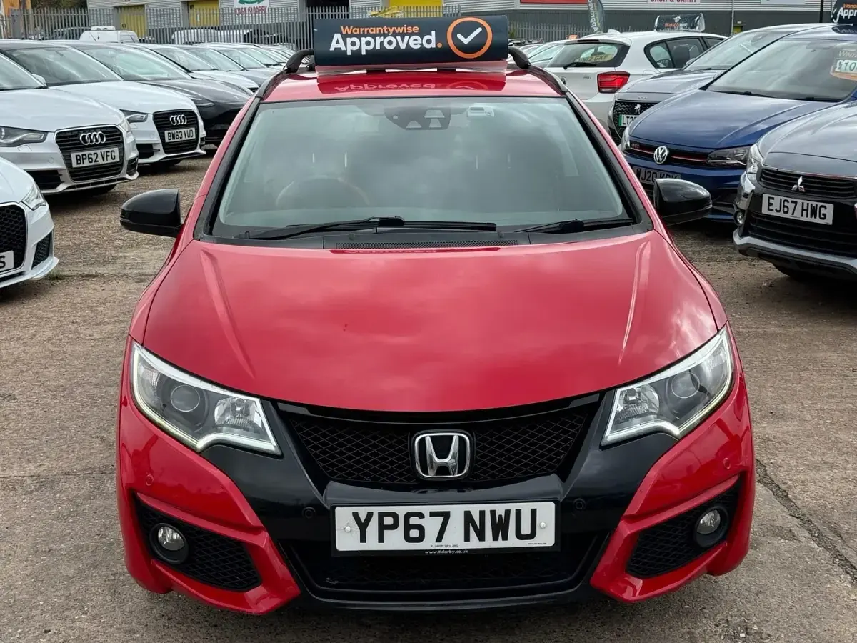 Used Honda Civic Sport 142 HP (104 kW) 2017 Red Estate