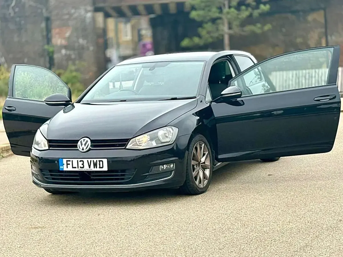 Used VW Golf VII GT 150 HP (110 kW) 2013 Black Hatchback
