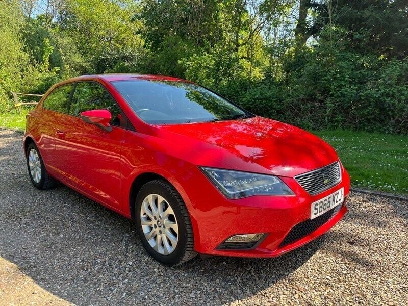 Red Used 2016 Seat Leon SE Technology Hatchback | £6,800 (Good price) - Image 1/4