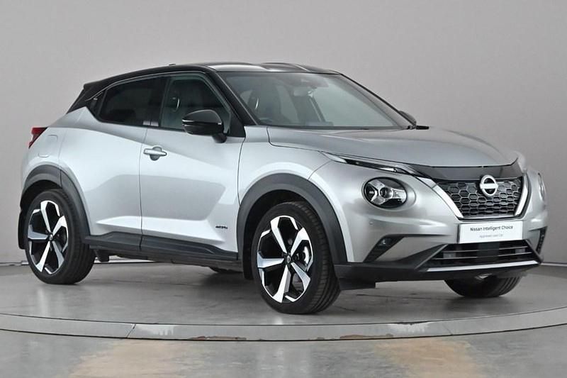 Used Nissan Juke Tekna 143 HP (105 kW) 2023 Silver SUV