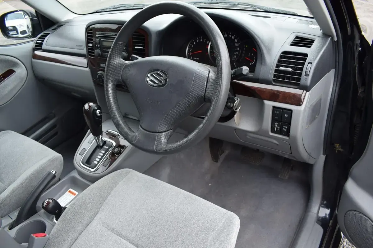 Used Suzuki Grand Vitara 2005 Black Estate