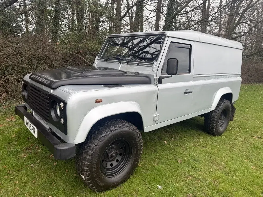 Used Land Rover Defender 2011 Silver Hatchback