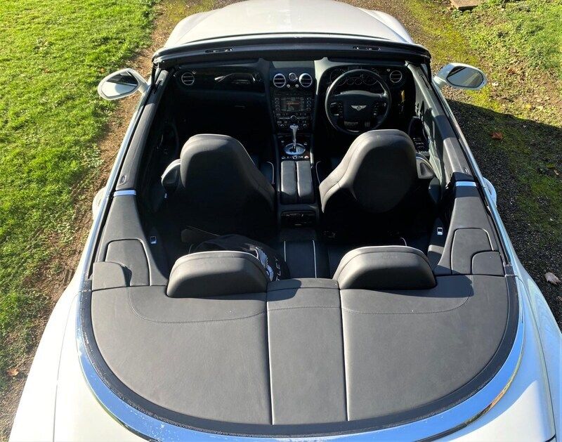 Used Bentley Continental GT Convertible 552 HP (405 kW) 2010 White Cabriolet