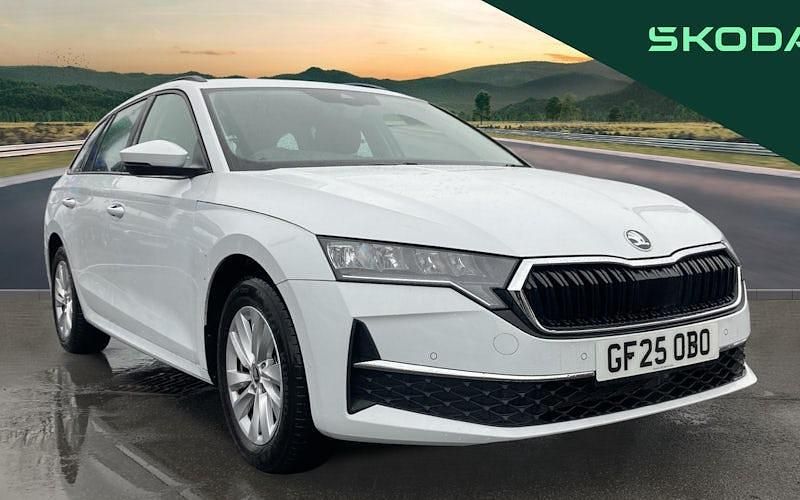 Used Skoda Octavia SE Technology 150 HP (110 kW) 2025 Moon white metallic Estate