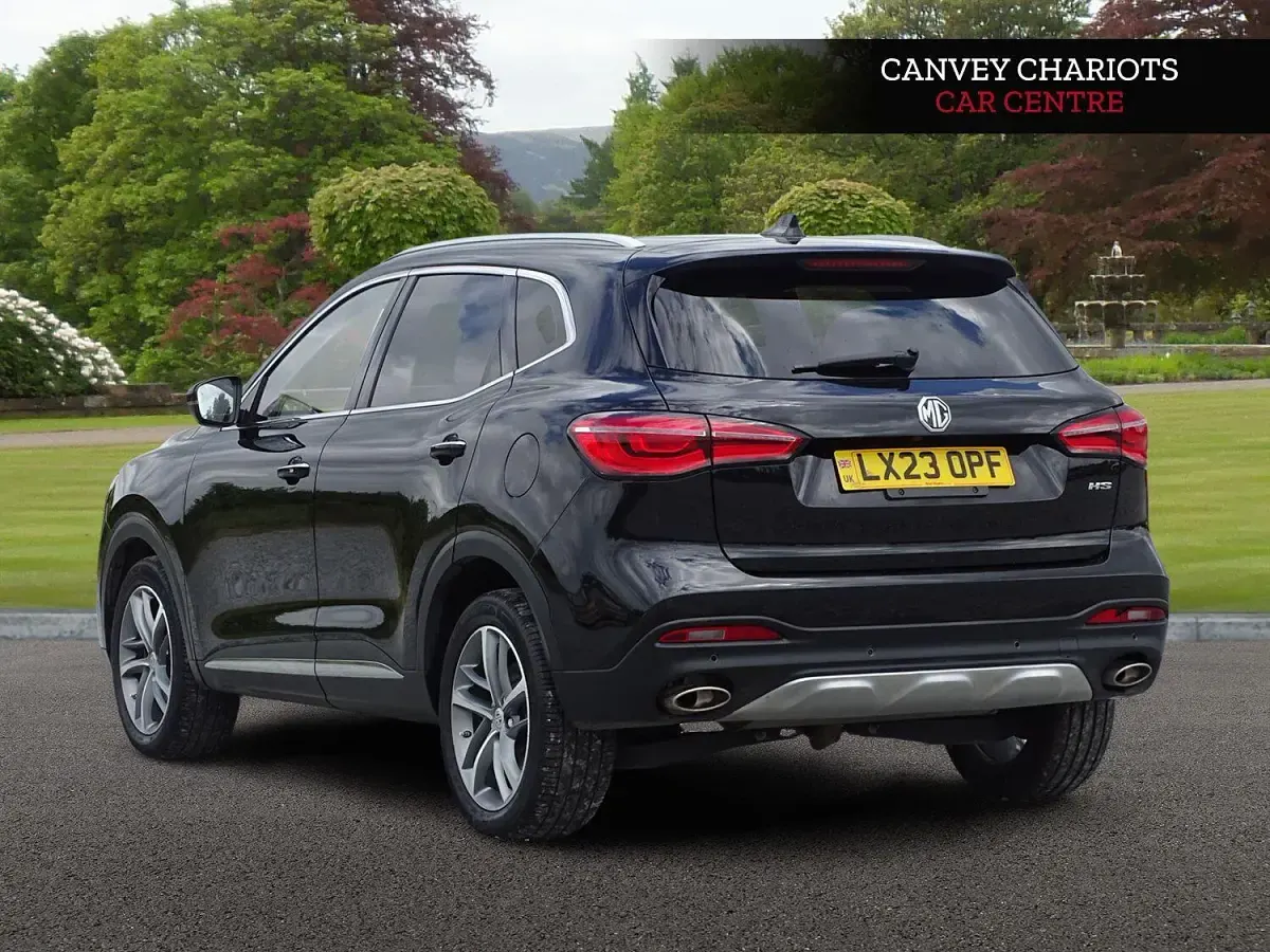 Used MG HS Exclusive 162 HP (119 kW) 2023 Black SUV