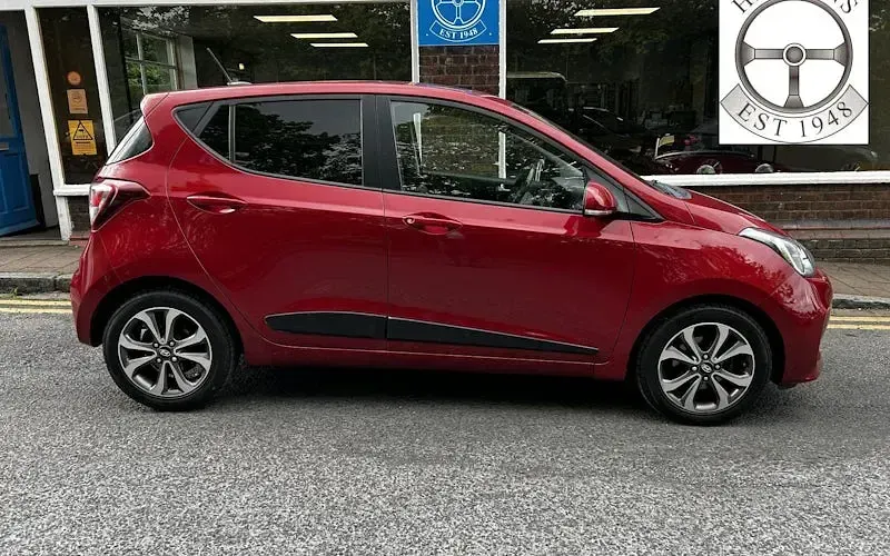 Begagnad Hyundai i10 Premium SE 88 HK (64 kW) 2020 Halvkombi
