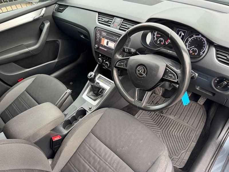 Used Skoda Octavia SE Technology 115 HP (84 kW) 2019 Grey Estate