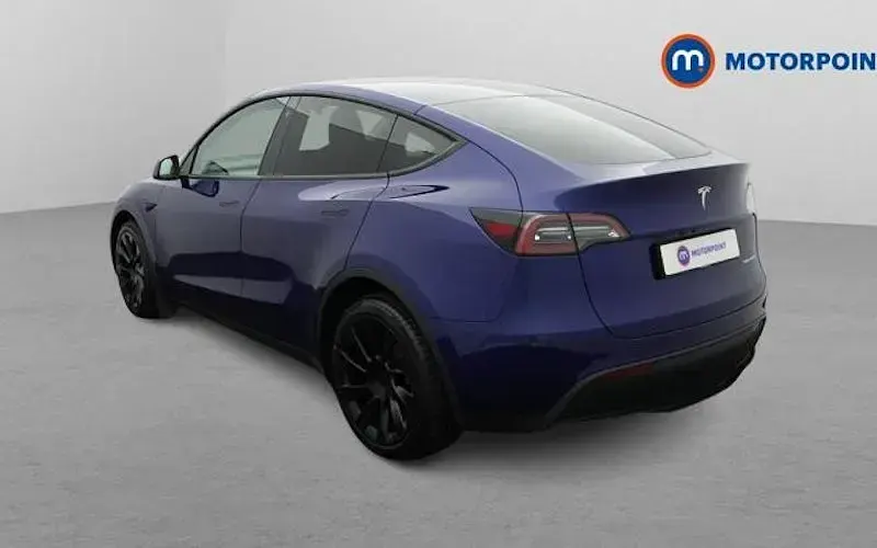 Used Tesla Model Y Long Range AWD 286 kW (389 HP) 2025 SUV