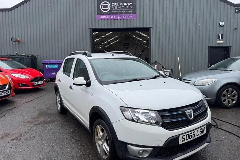 Used Dacia Sandero Lauréate 90 HP (66 kW) 2016