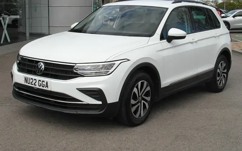 Used VW Tiguan Active 131 HP (96 kW) 2022 White SUV