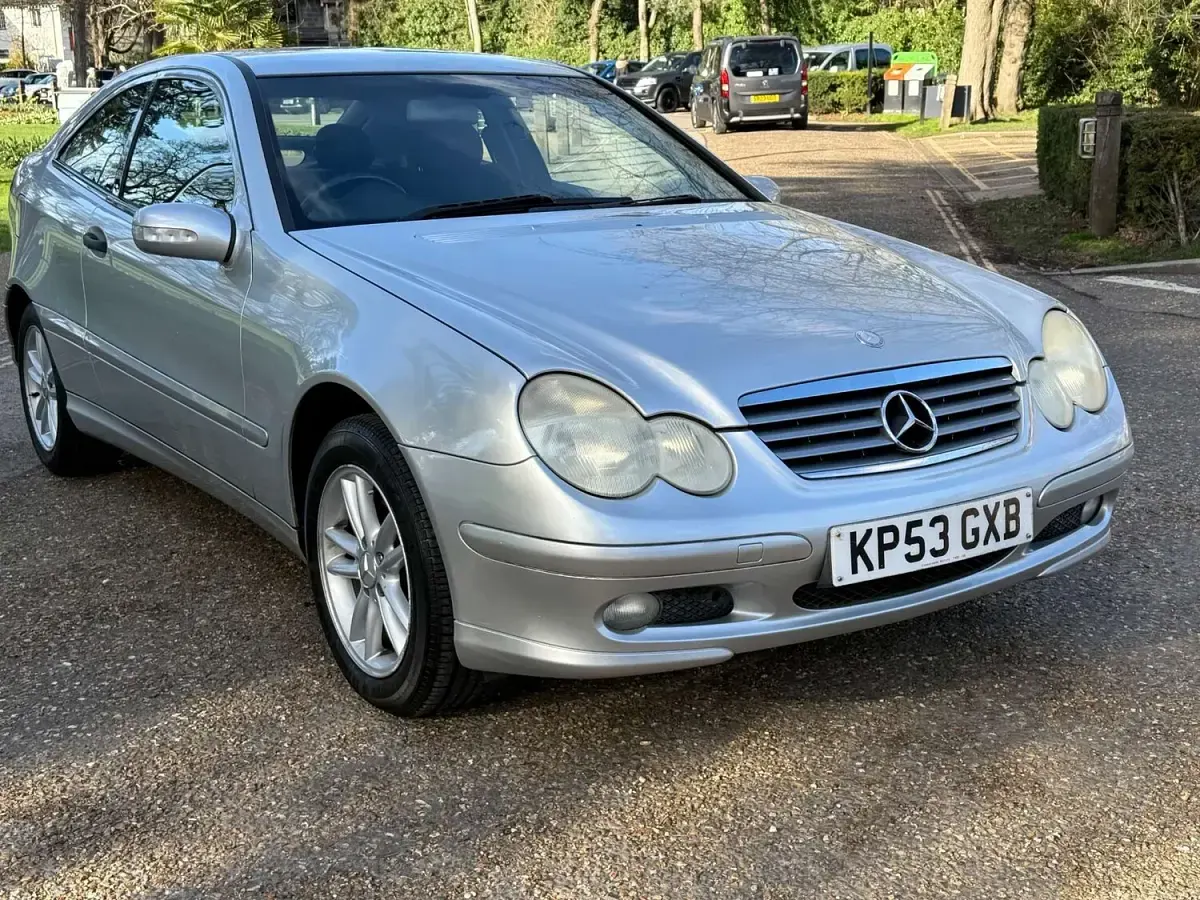Used Mercedes C200 SE 2003 Silver Coupe