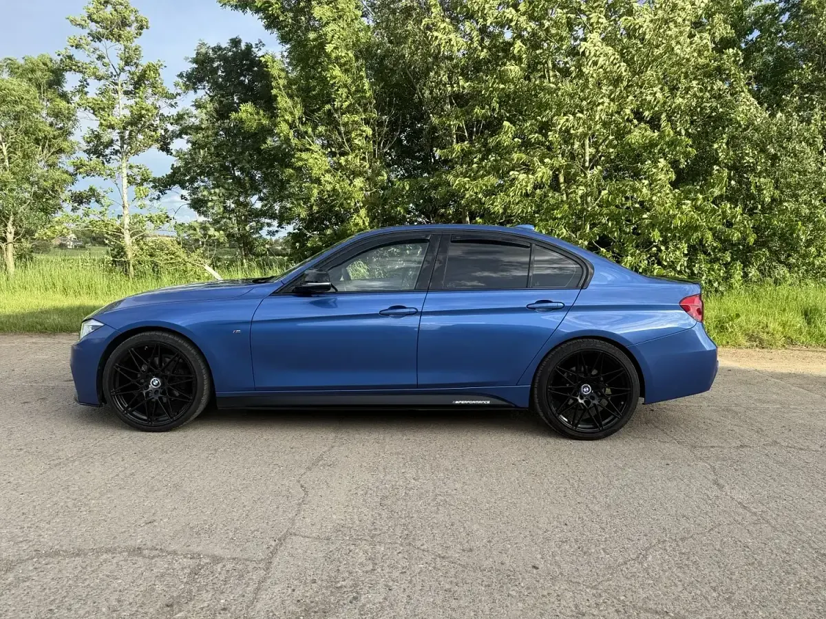 Used BMW 320 M Sport 190 HP (139 kW) 2017 Blue Sedan