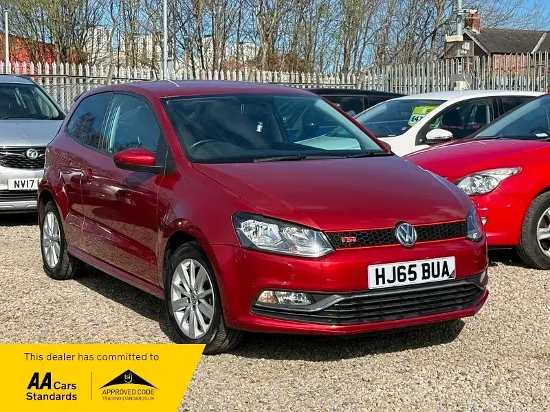 Used VW Polo SE 2015 Red Hatchback