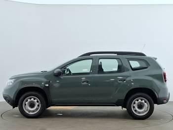 Used Dacia Duster Essentiel 90 HP (66 kW) 2023 Green SUV
