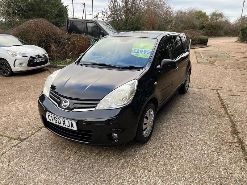 Used Nissan Note Tekna 2010 Black Hatchback