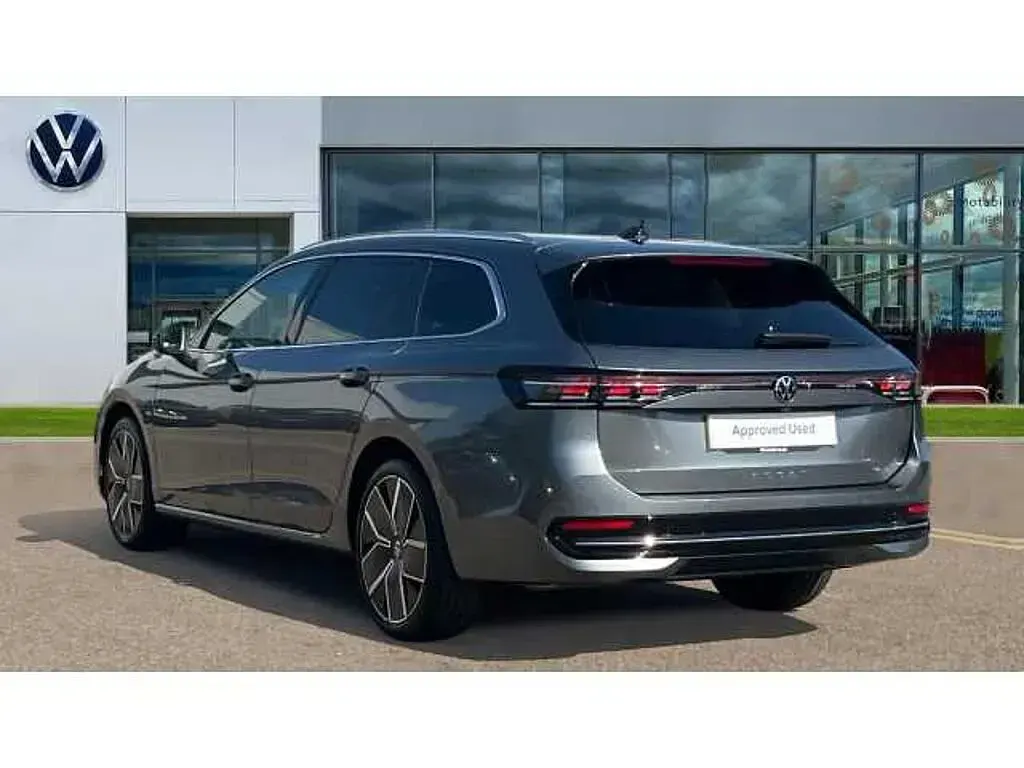 Used VW Passat Elegance 150 HP (110 kW) 2026 Diabase grey metallic Estate