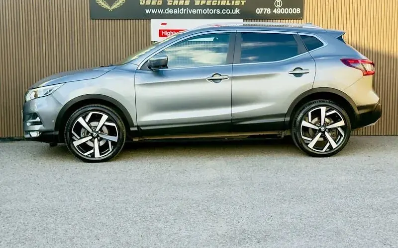 Used Nissan Qashqai Tekna 131 HP (96 kW) 2018 SUV