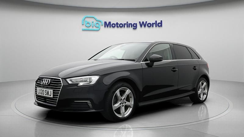 Used Audi A3 Sportback e-tron Advanced 201 HP (147 kW) 2020 Hatchback