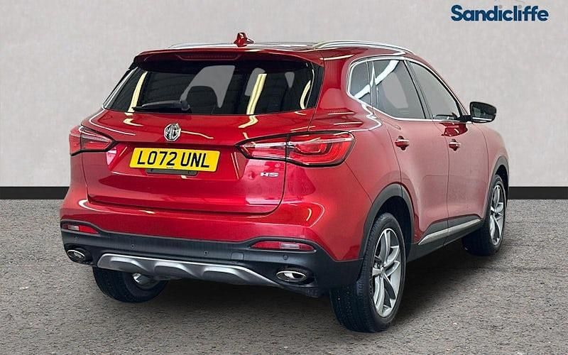 Used MG HS Exclusive 162 HP (119 kW) 2022 Red SUV