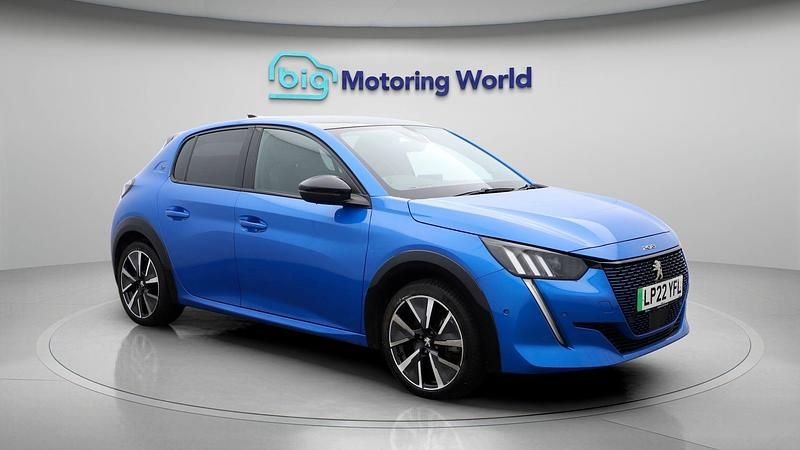 Used 2022 Peugeot e-208 GT Hatchback | £12,200 (Fair price) - Image 1/4