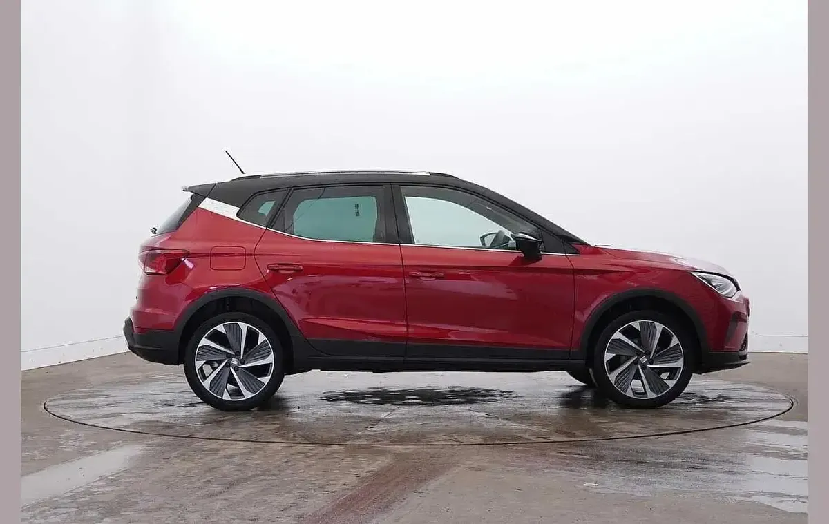 Used Seat Arona FR Sport 114 HP (83 kW) 2024 Red SUV