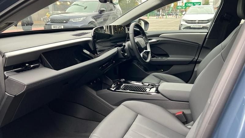 Used Audi A6 e-tron Sport 210 kW (286 HP) 2025 Blue Estate