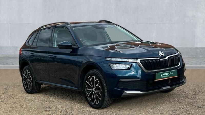 Used Skoda Kamiq SE Drive 150 HP (110 kW) 2021 Petrol blue metallic SUV
