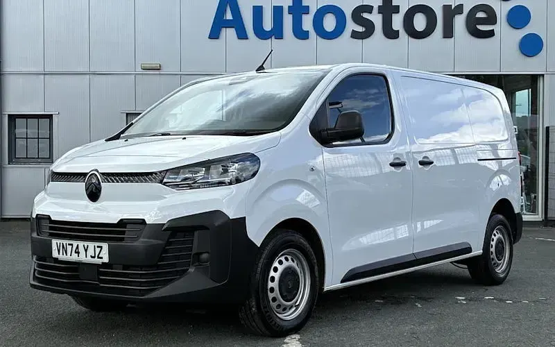 Begagnad Citroën Dispatch 120 HK (88 kW) 2025 Minibuss