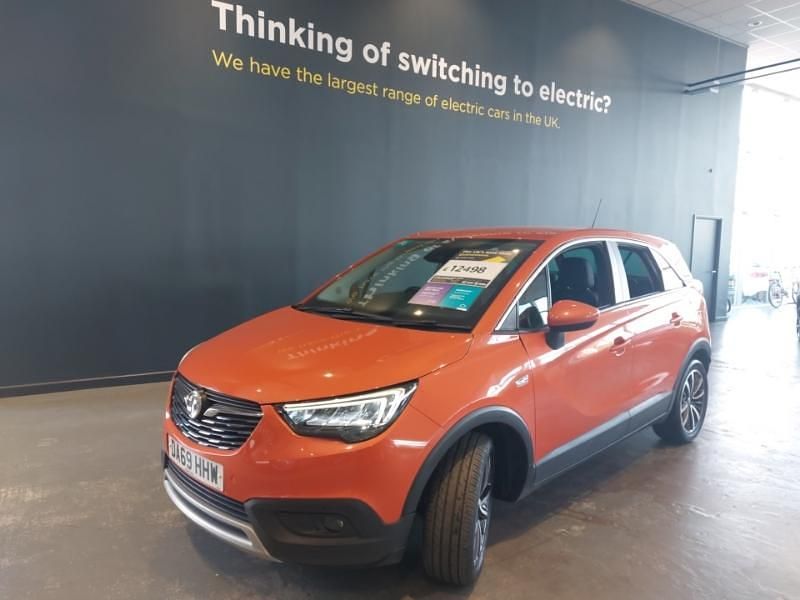 Orange Used 2019 Vauxhall Crossland X Elite SUV | £11,798 (Fair price) - Image 1/4