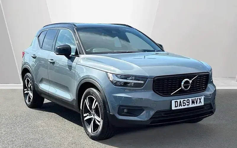 Used Volvo XC40 R-Design 150 HP (110 kW) 2020 SUV
