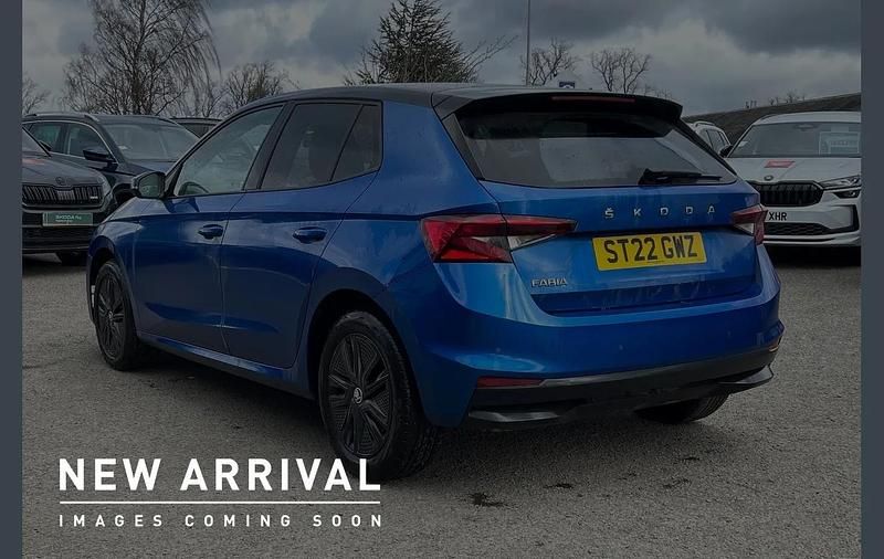 Used Skoda Fabia Colour Edition 108 HP (79 kW) 2022 Blue Hatchback