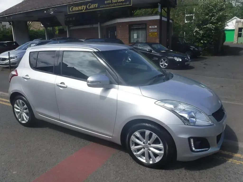 Used Suzuki Swift SZ4 2015 Silver Hatchback