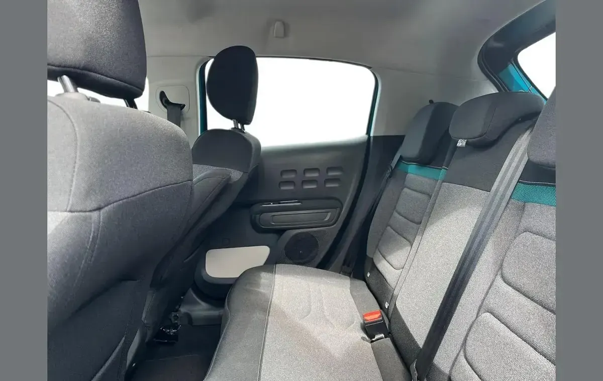 Usado Citroën C3 PureTech 139 HP (102 kW) 2023 Vermelho Citadino