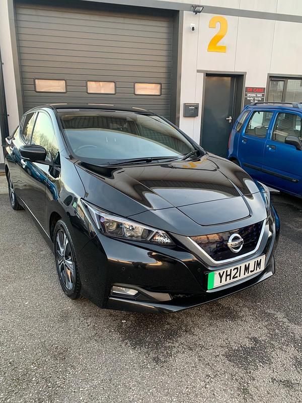Black Used 2021 Nissan Leaf Hatchback | £8,495 (Fair price) - Image 1/4