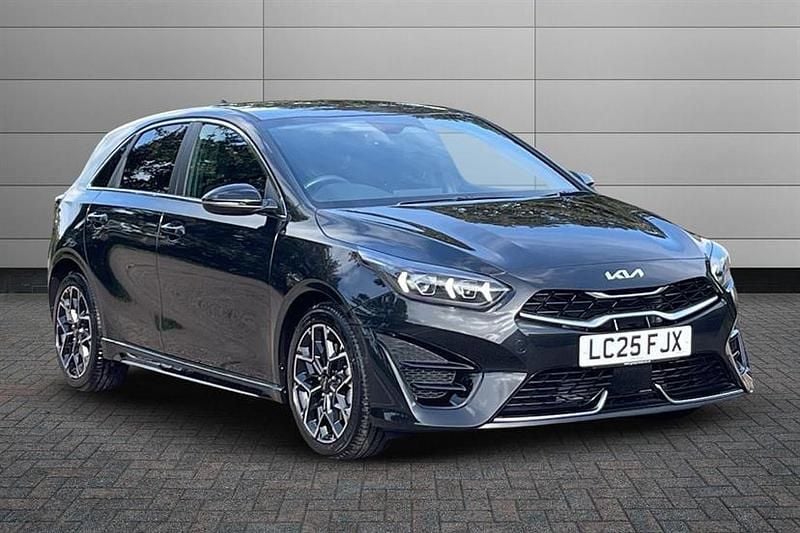 Black Used 2025 Kia Ceed GT-Line Hatchback | £21,795 (Fair price) - Image 1/2