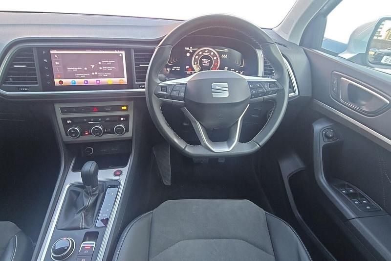 Used Seat Ateca Xperience 147 HP (108 kW) 2024 Silver SUV