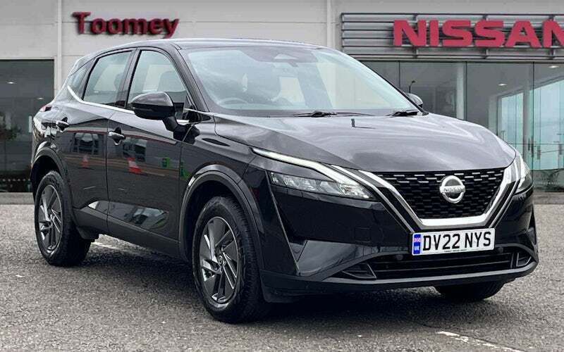 Black Used 2022 Nissan Qashqai Acenta Premium SUV | £17,995 (Fair price) - Image 1/4