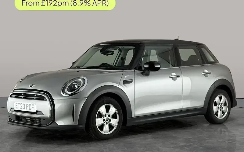 Used Mini Cooper Classic 136 HP (100 kW) 2022 Hatchback