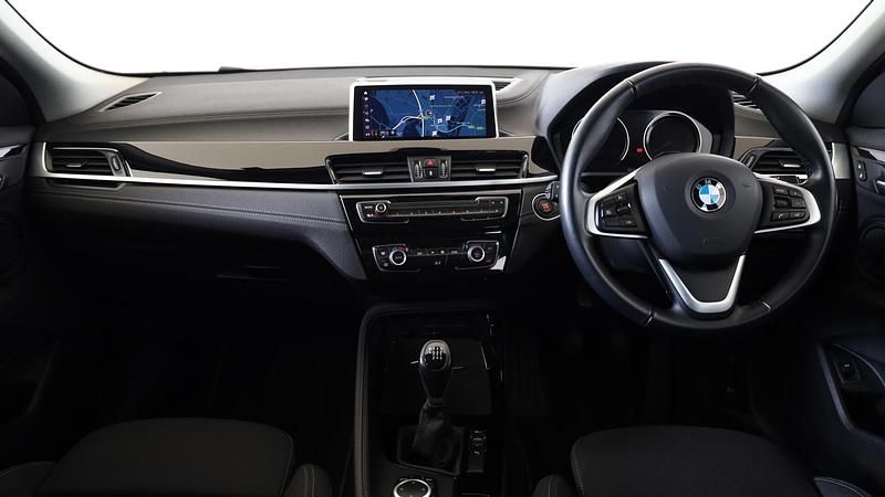 Used BMW X2 Sport Line 134 HP (98 kW) 2021 White SUV