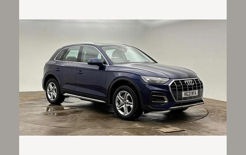 Used Audi Q5 Comfort 295 HP (216 kW) 2021 Blue SUV