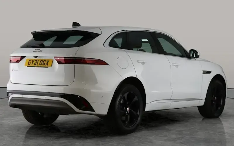 Used Jaguar F-Pace R-Dynamic 204 HP (150 kW) 2021 White SUV
