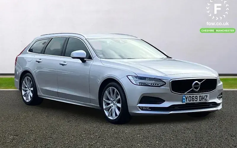 Used Volvo V90 Momentum 254 HP (186 kW) 2020 Estate